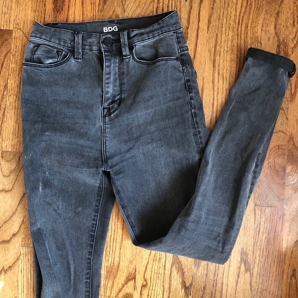High waisted black skinny jeans